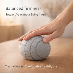 Designed to support shoulder and upper back comfort after long desk days. A simple 5 minute daily reset tool for steady, reusable relief at home.